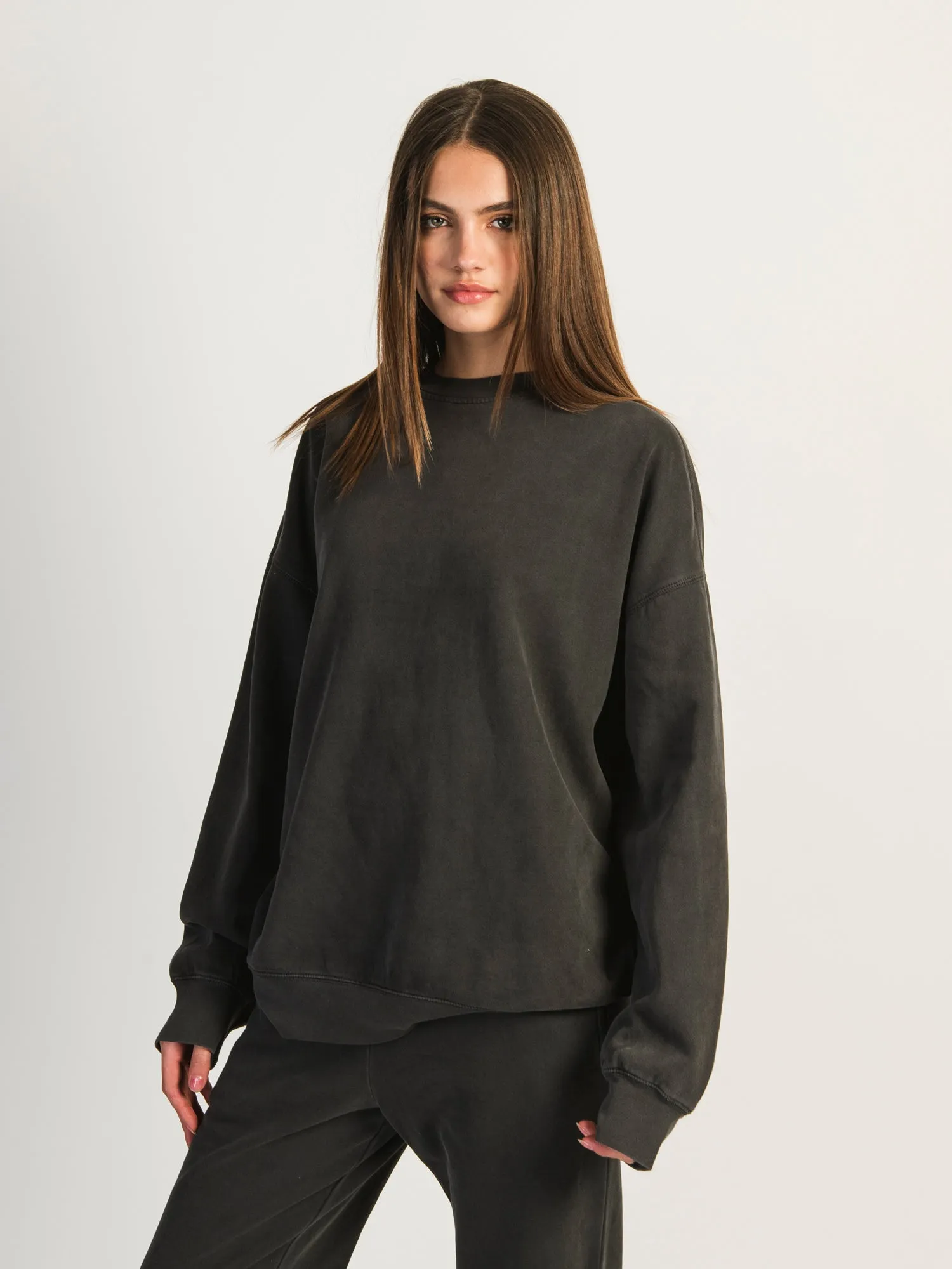 HARLOW MICHELLE CREWNECK - CHARCOAL