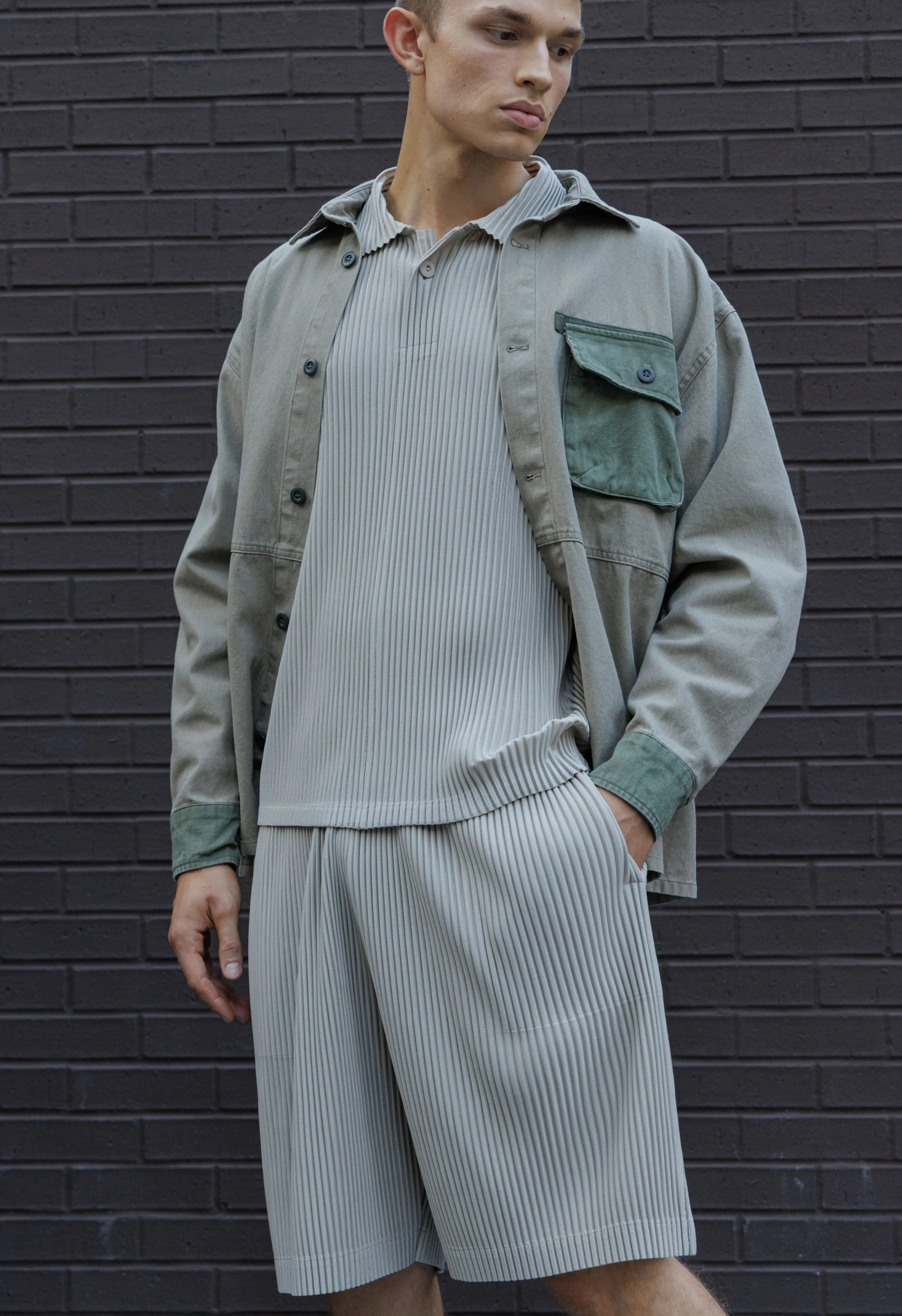 Pleated Shirt in Light Grey