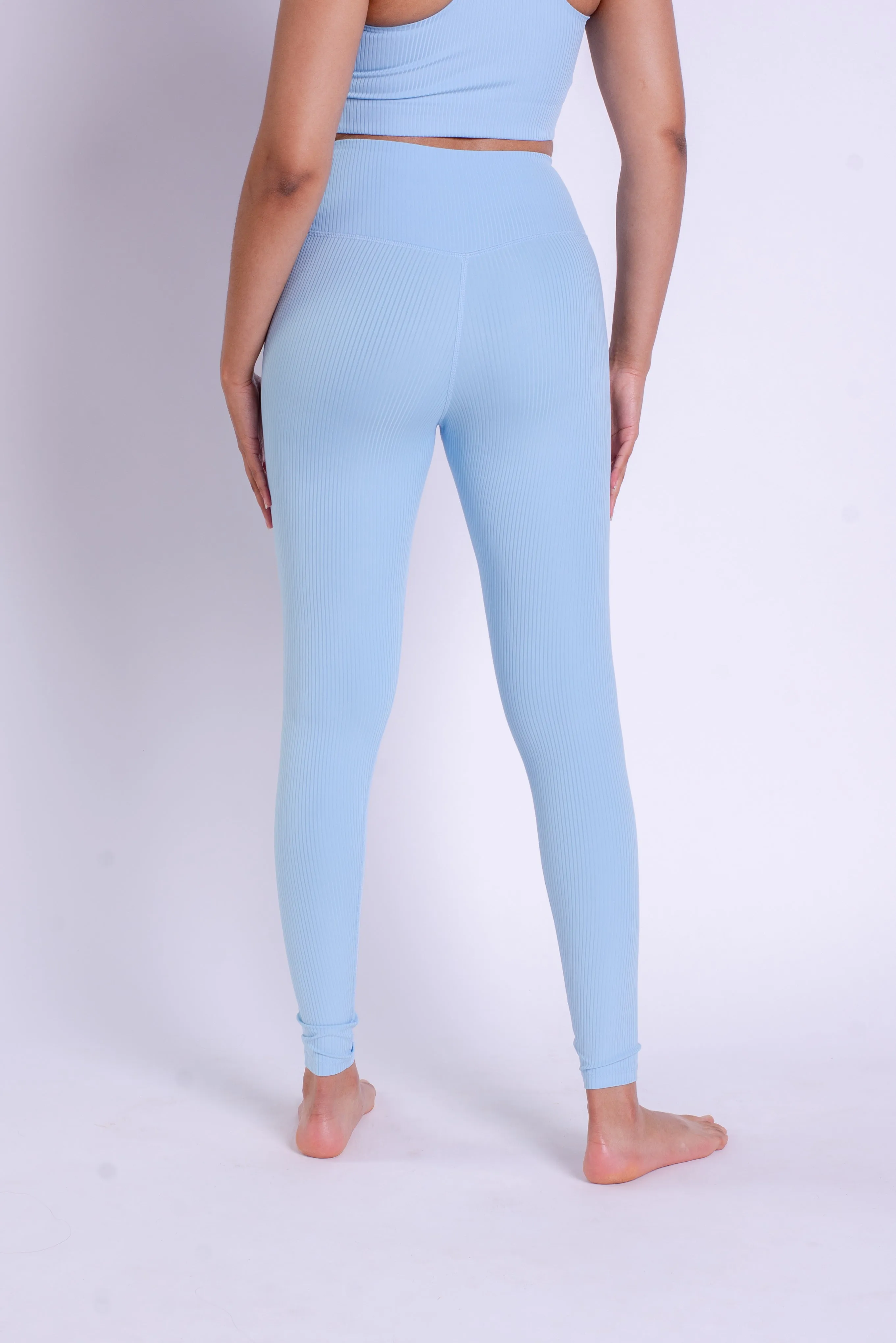 RIB High-Rise Leggings - Made from recycled bottles