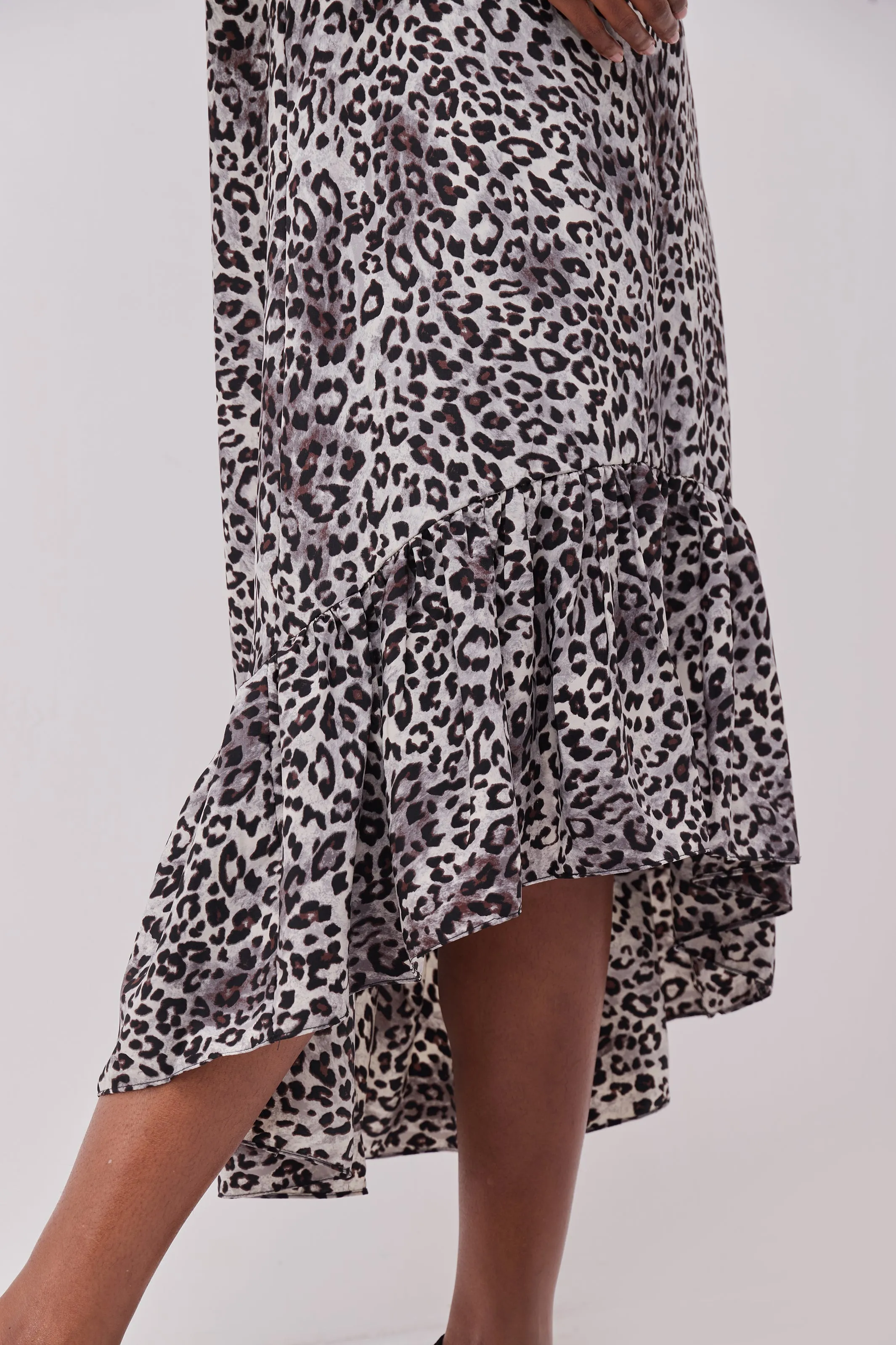 Safari Ayana Cap Sleeved High Low Tent Dress - Grey Cheetah Print