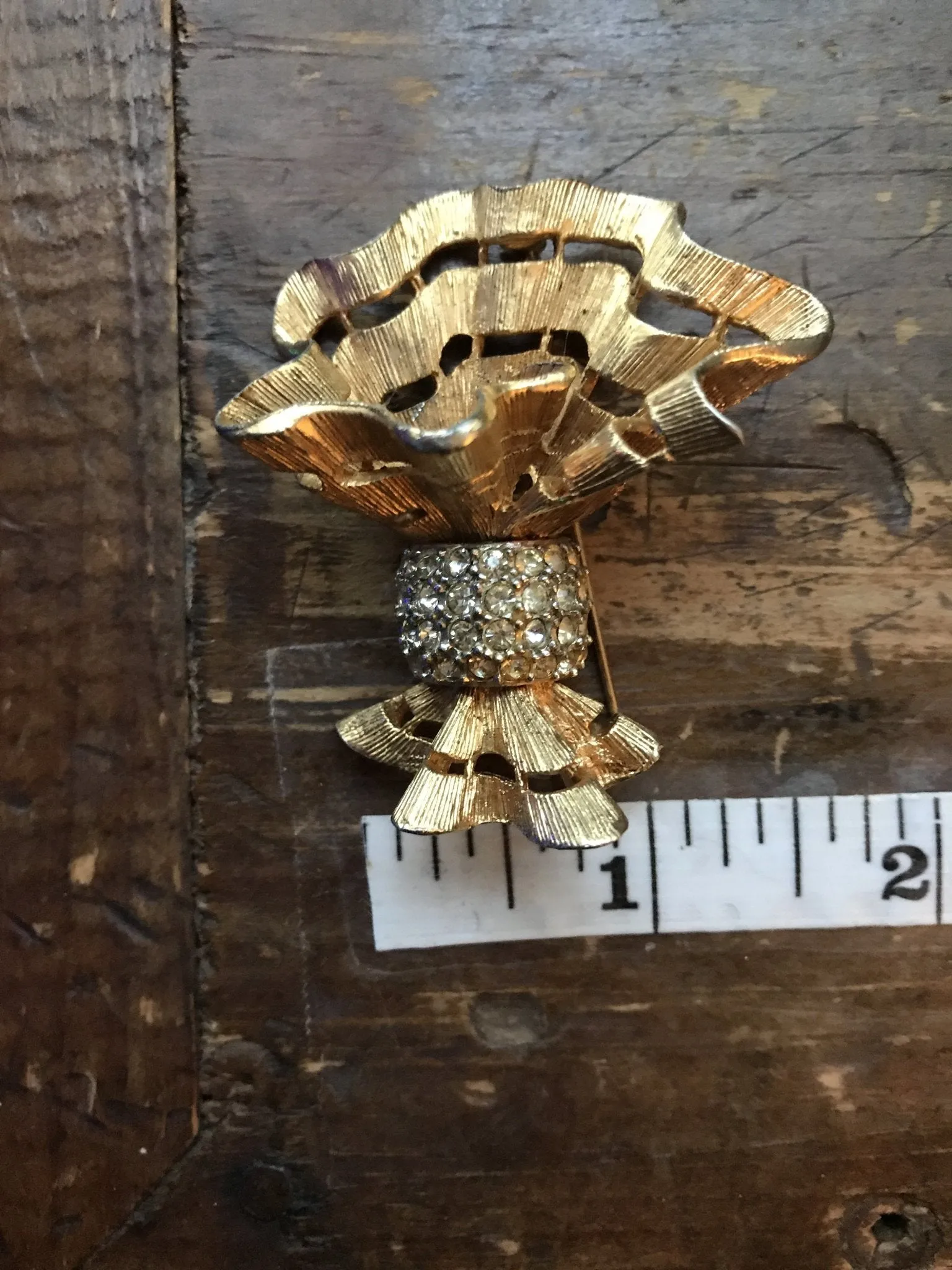 Vintage Hattie Carnegie Brooch. Asymmetrical Bow quite a statement piece. Possible Necklace?